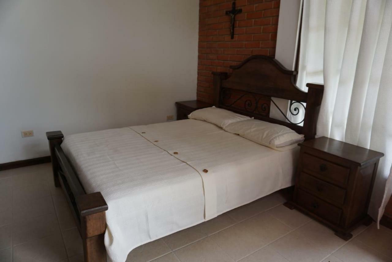Hostal Suna Vito Puerto Asís Eksteriør bilde