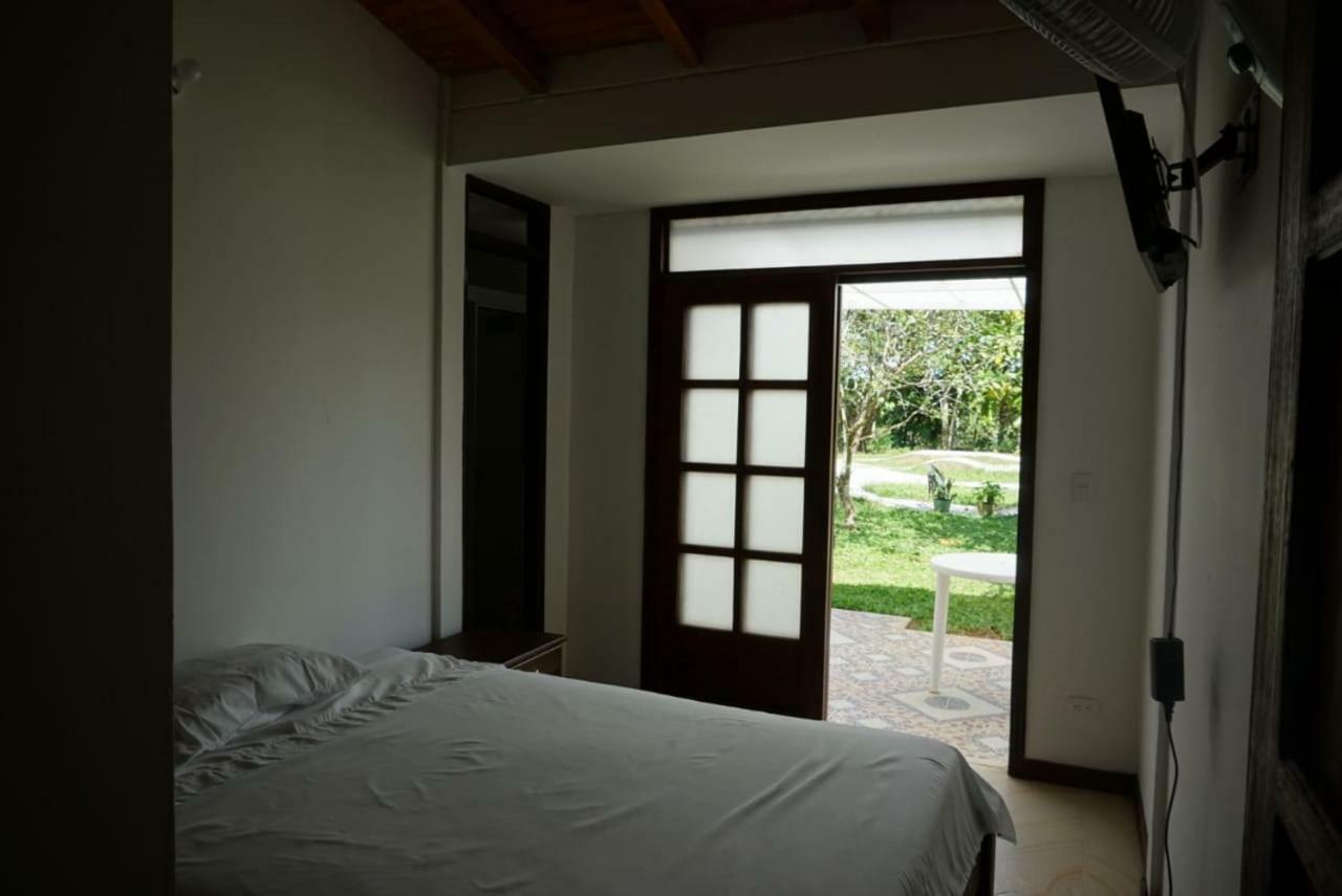 Hostal Suna Vito Puerto Asís Eksteriør bilde