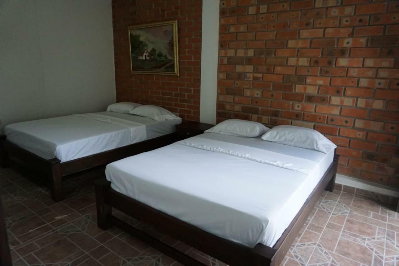 Hostal Suna Vito Puerto Asís Eksteriør bilde